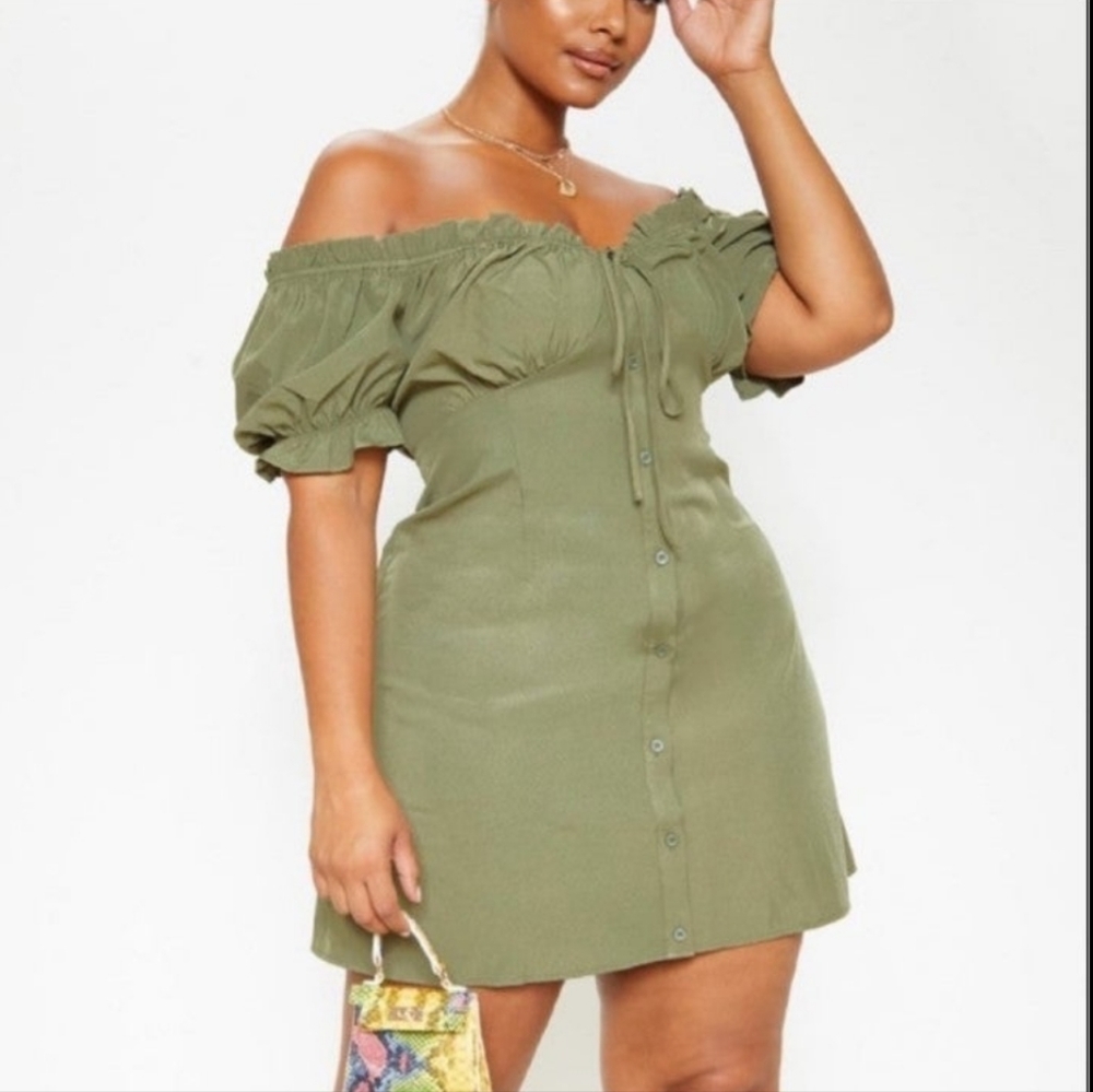 Pretty little thing dress